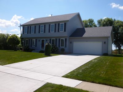 1900 Coe Ct, Perrysburg, OH, 43551