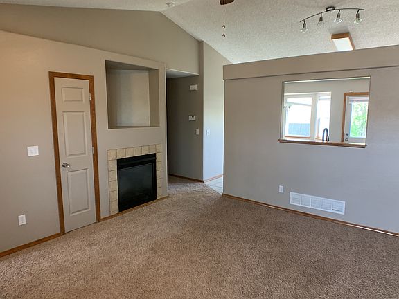 7205_moss_bluff_a_05082020