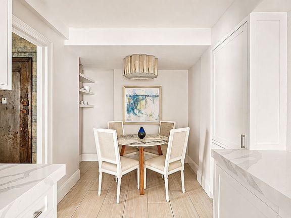 4th image of 433 E 51st St #9C
