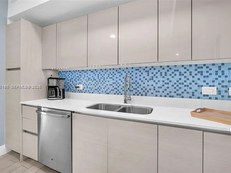 2602 E Halladale Cu #T3105 — Photo 18