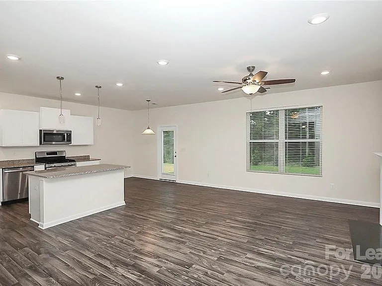 7306 Wheyfield Dr — Photo 9