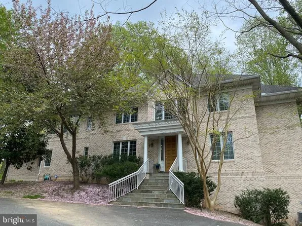 8309 Old Seven Locks Rd, Bethesda, MD 20817