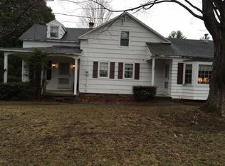 100 Dean Rd, Hudson Falls, NY 12839