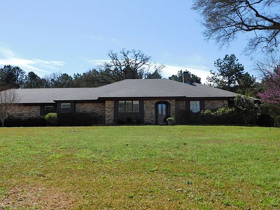 3rd image of 204 Richland Dr