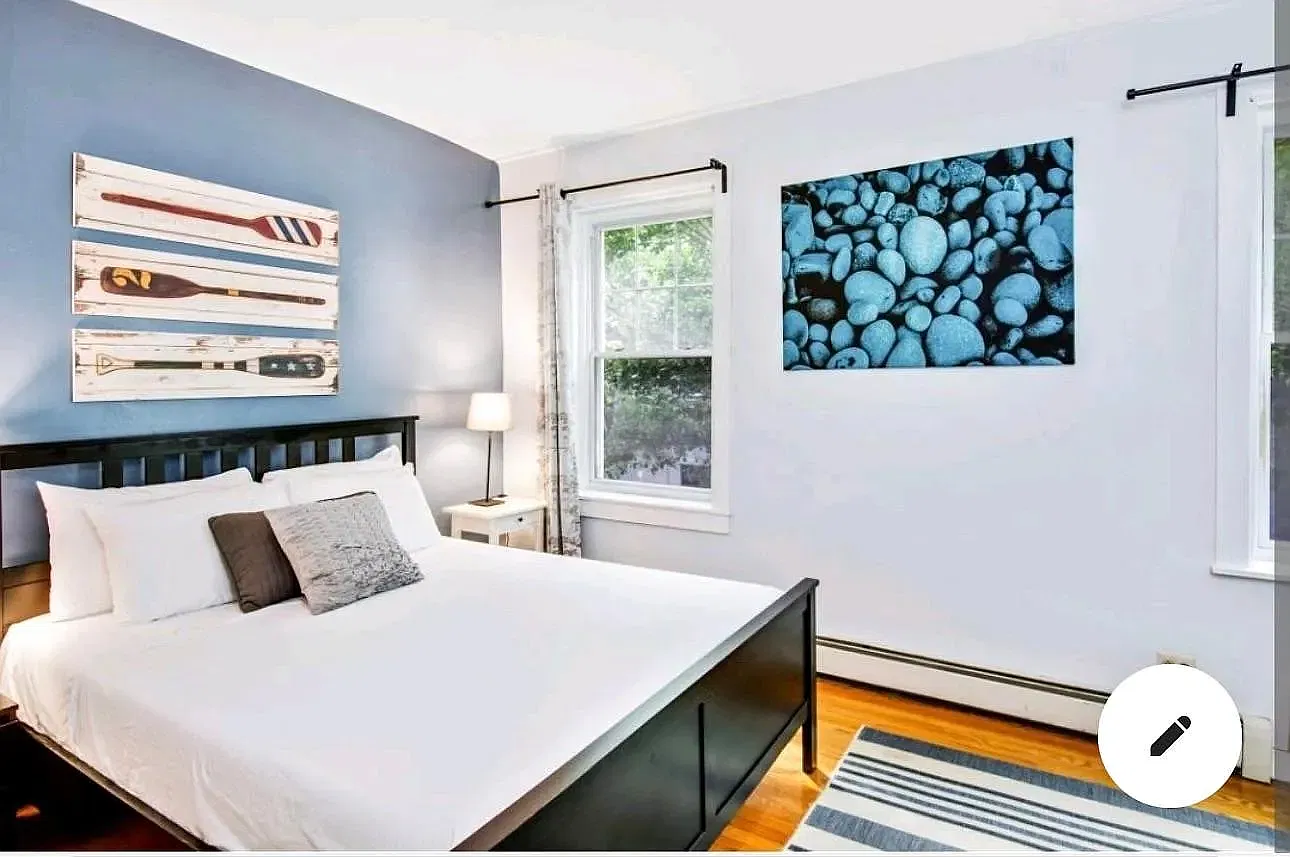 2 bed, 1080 sqft, $2,600 — Photo 1