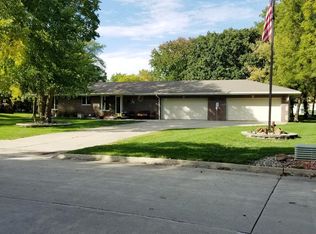 82 NE 70th Pl, Ankeny, IA 50023