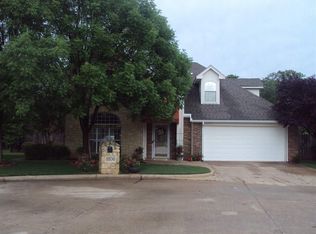 3506 Crownoaks Dr, Duncan, OK 73533