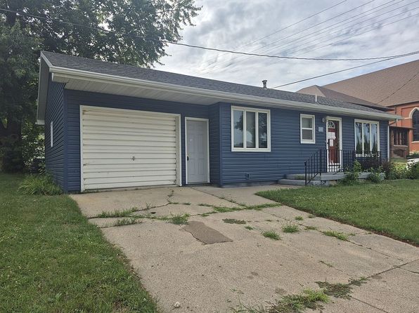 204 N 2nd St