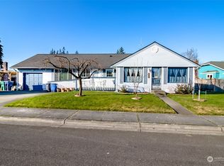 9114 49th Dr NE, Marysville, WA