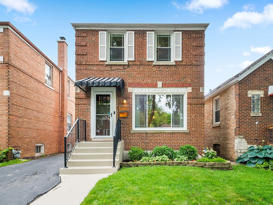 1st image of 4235 Sunnyside Ave