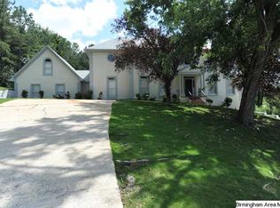 1201 Cedardell Ln, Vestavia, AL 35243