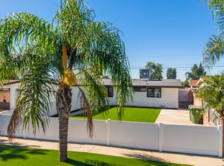 13047 Bradwell Ave, Sylmar, CA 91342