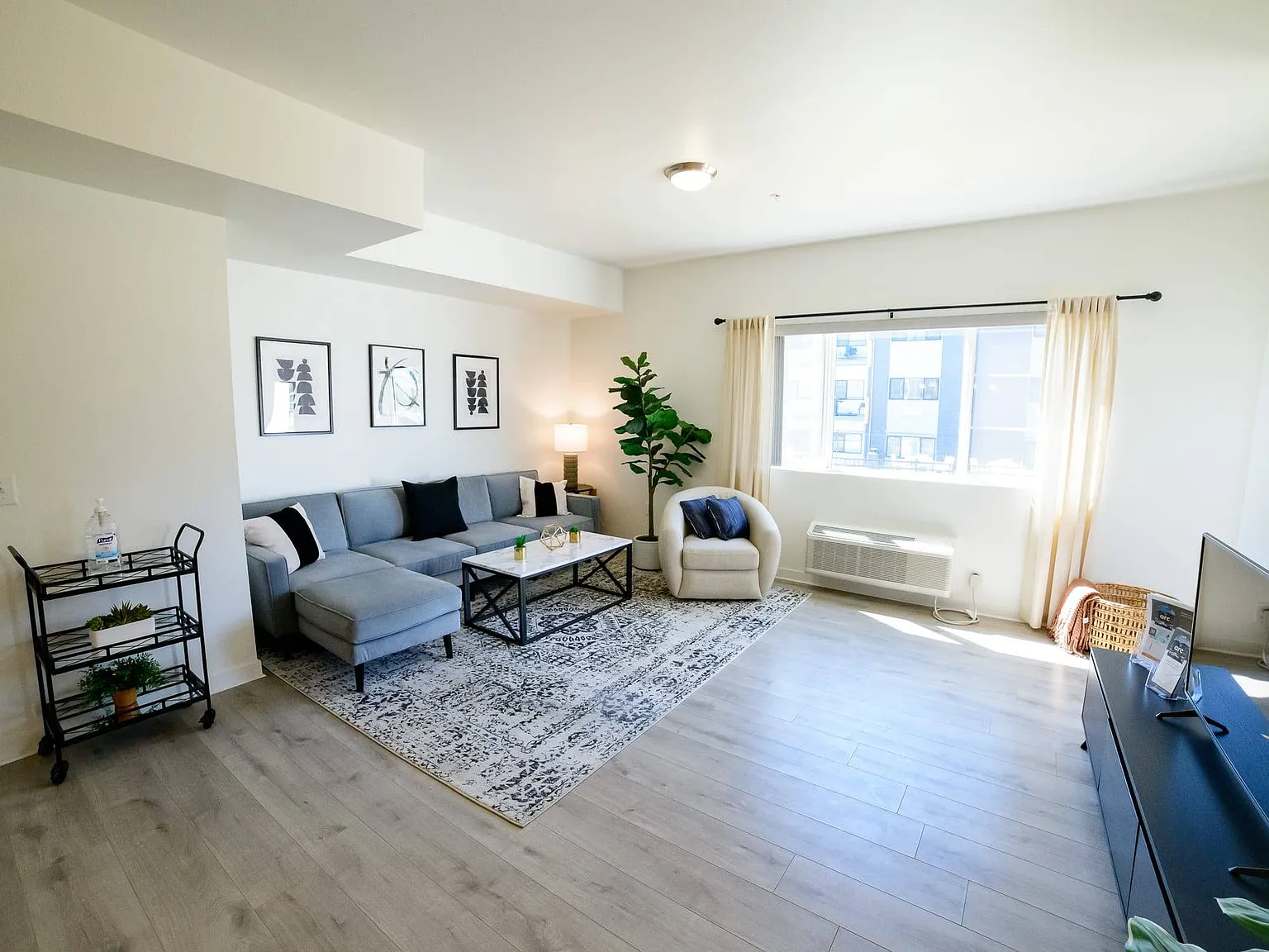 Arc Apartment Homes — Photo 4