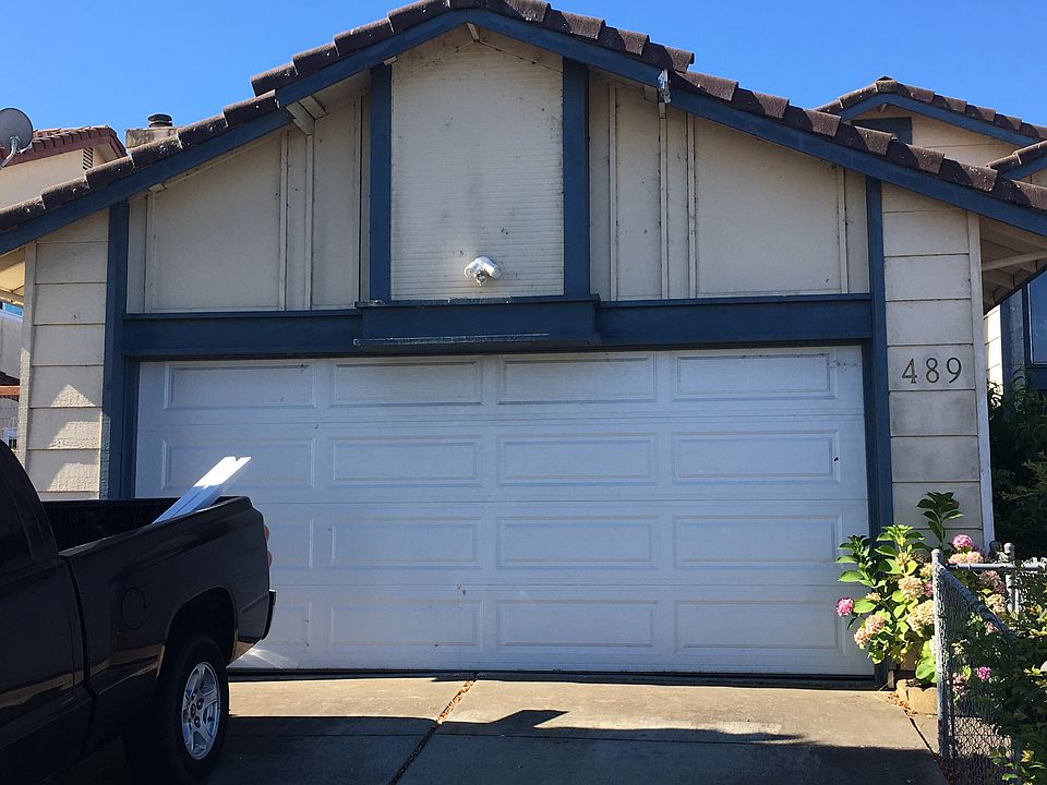 1st image of 489 Catalina Way