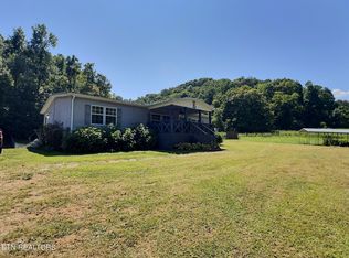 542 Young Rd, La Follette, TN 37766