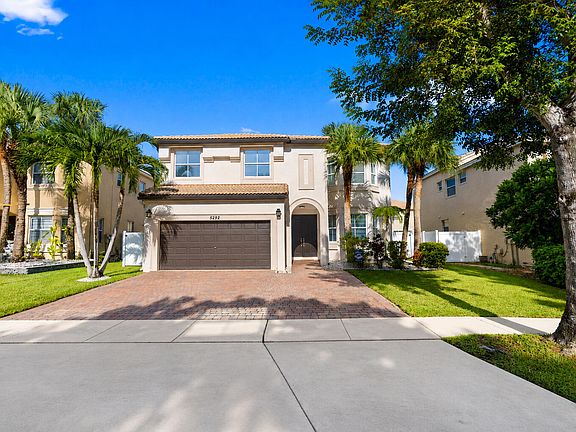 3rd image of 5292 SW 158TH Avenue