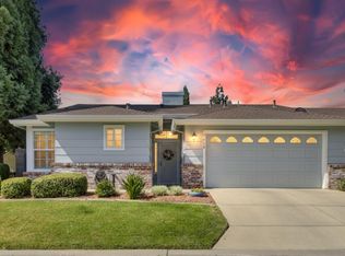 7618 Sunvaught Ln, Sacramento, CA