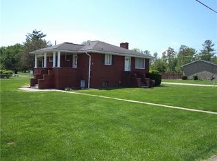 107 Jefferson St, Perryopolis, PA 15473