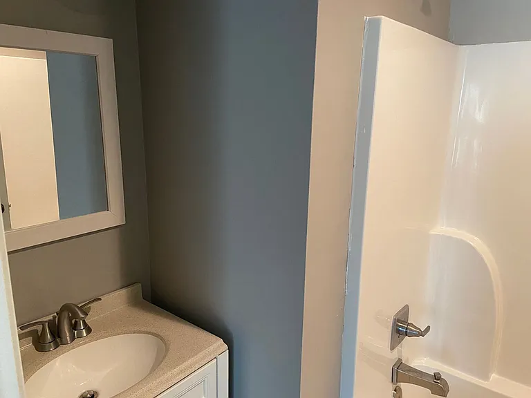 403 Shady Park Cv — Photo 7
