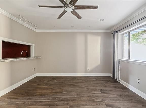 3rd image of 3201 Saint Charles Ave APT 121