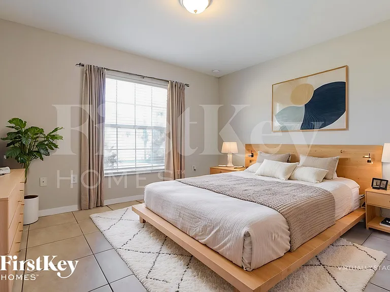 2925 Silas Ave — Photo 13