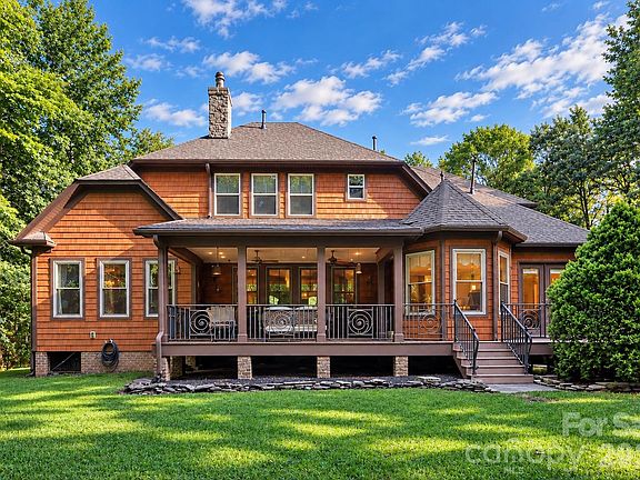 4th image of 6031 Greystone Dr