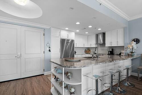3rd image of 4 Portofino Dr