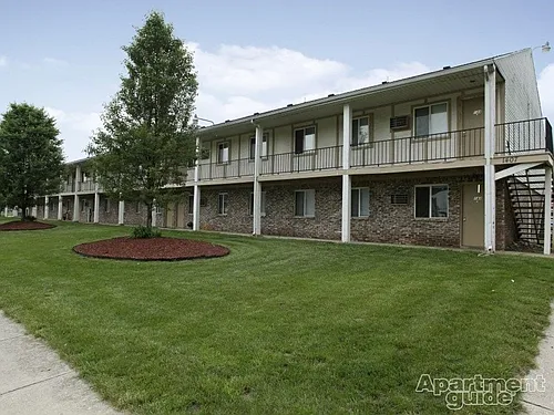 Parkside Apartments Photo 1