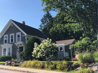 19 Whipple Rd, Kittery, ME 03904