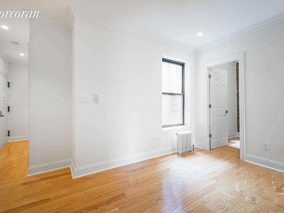 3rd image of 380 S 4th St APT 7