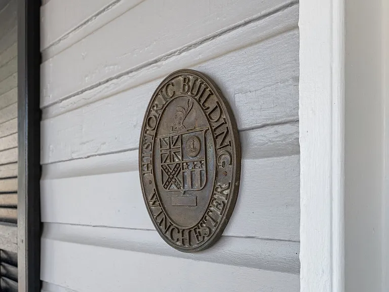 209 N Washington St — Photo 4