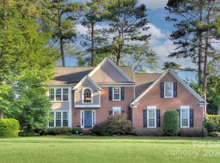 12037 Provincetowne Dr, Charlotte, NC 28277