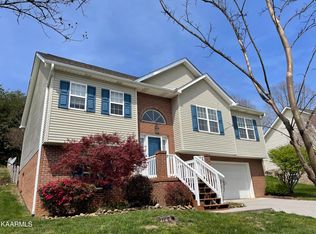 6631 Creekhead Dr, Knoxville, TN 37909