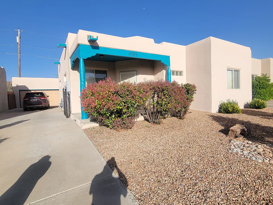 4169 Monte Azul Loop