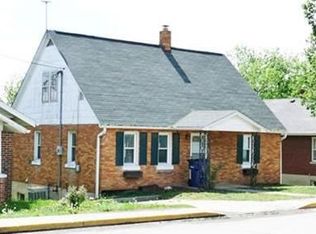 708 E Main St, Linn, MO 65051