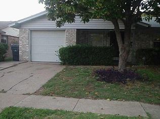 3415 Pacesetter Dr, Dallas, TX 75241
