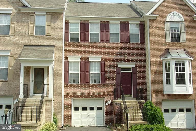 1st image of 3015 Barden Oaks Ct