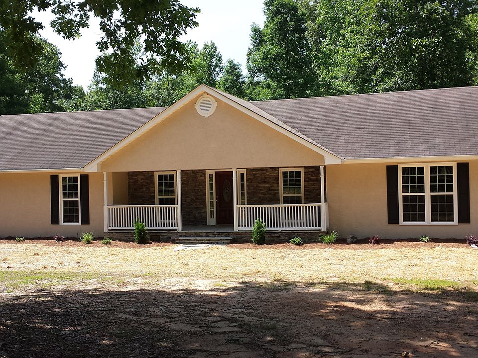 1st image of 585 Pheasant Hollow Dr