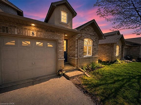 2nd image of 751 Rymal Rd W #8