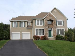 6 Ainsley Ct, Highland Mills, NY 10930