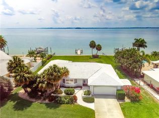 623 Key Royale Dr, Holmes Beach, FL 34217