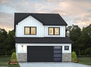 4308 47th St NW, Mandan, ND 58554