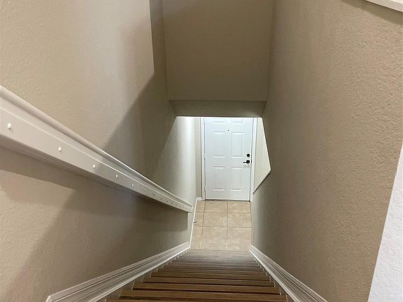 5th image of 9076 Preston Place
