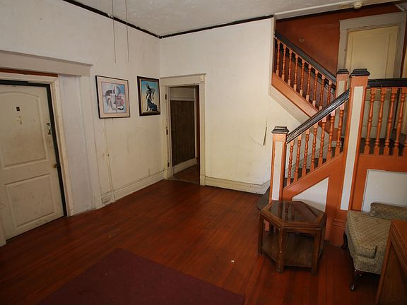 2nd image of 4108 W Broadway