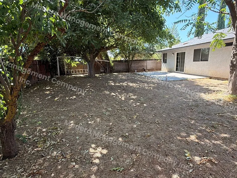 1312 Sanarita Way — Photo 26