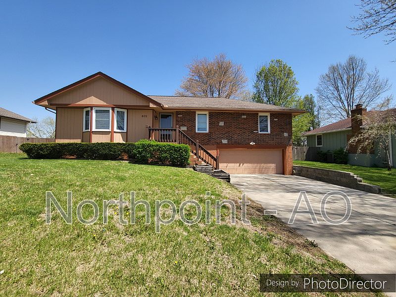 1st image of 805 NW Valley Woods Dr