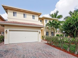 15727 SW 145th Ter, Miami, FL 33196