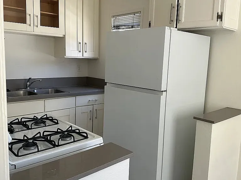 1320 N Citrus Ave #1 — Photo 6