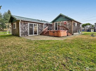 39 Oyehut Rd, Hoquiam, WA 98550