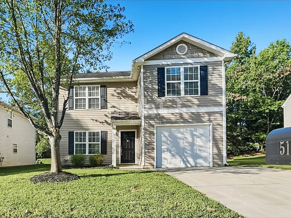 5133 Autumn Oak Dr